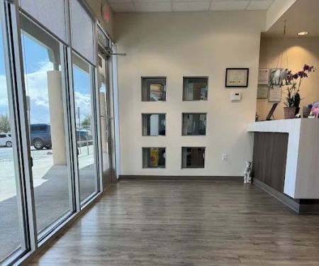 Albuquerque Cat Clinic: Walker Emily DVM