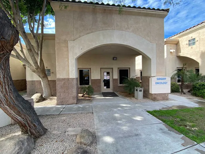 PetCure Oncology at Arizona Veterinary Oncology Picture 2