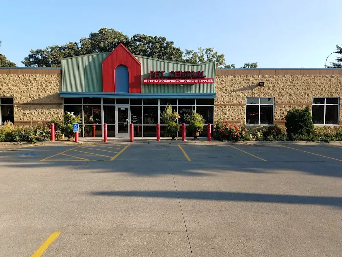 Pet Central Animal Hospital Picture 1