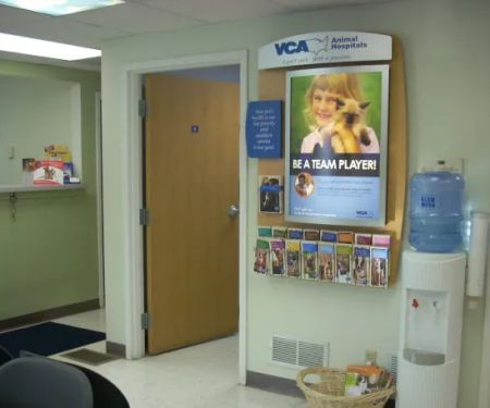 VCA Cedar Animal Hospital