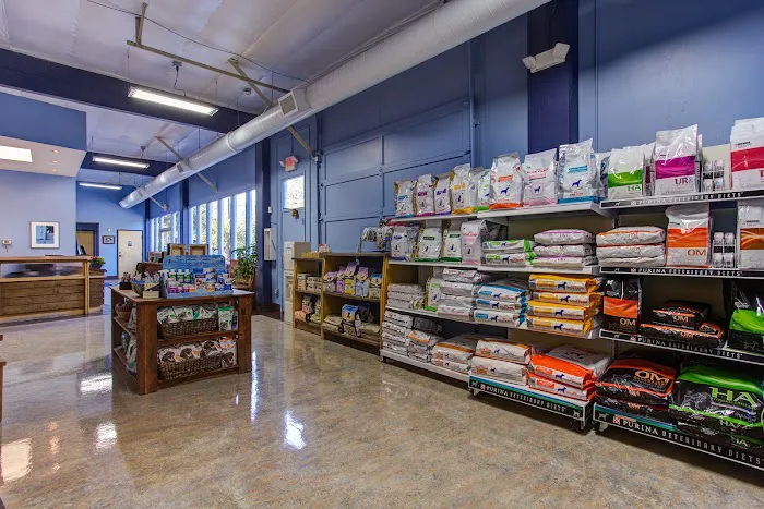 Northwest Neighborhood Veterinary Hospital Picture 6