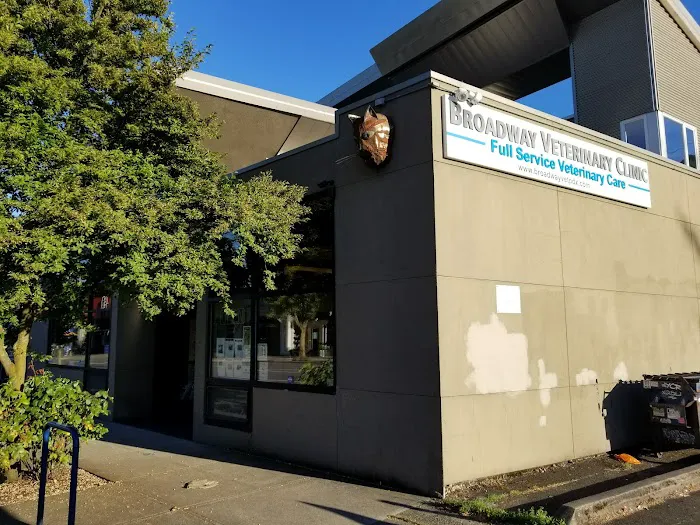Broadway Veterinary Clinic Picture 2