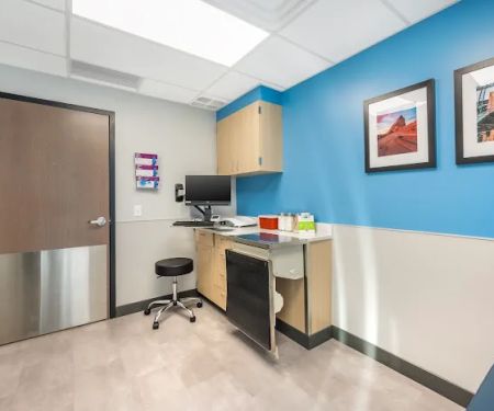Livewell Animal Hospital of Sloan Lake