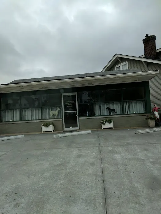 Chenoweth Animal Hospital Picture 7