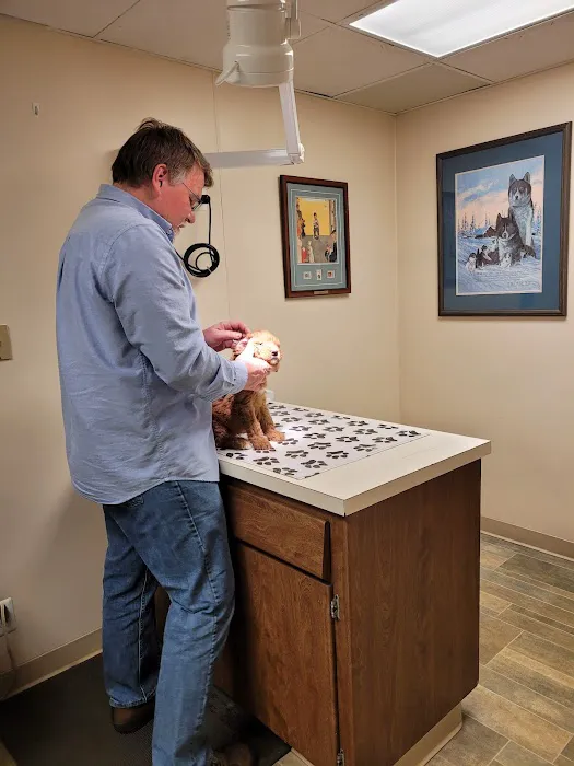 Countryside Animal Hospital: Pifer Paul DVM Picture 5