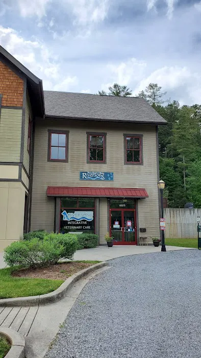 Riversong Veterinary Clinic Picture 1