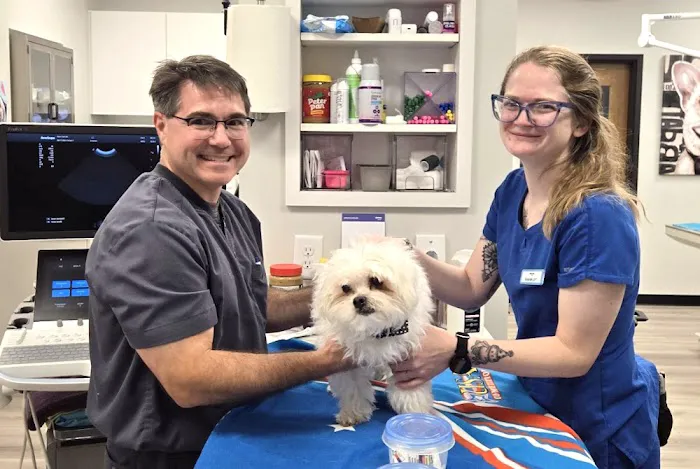 River Oak Vet Picture 5