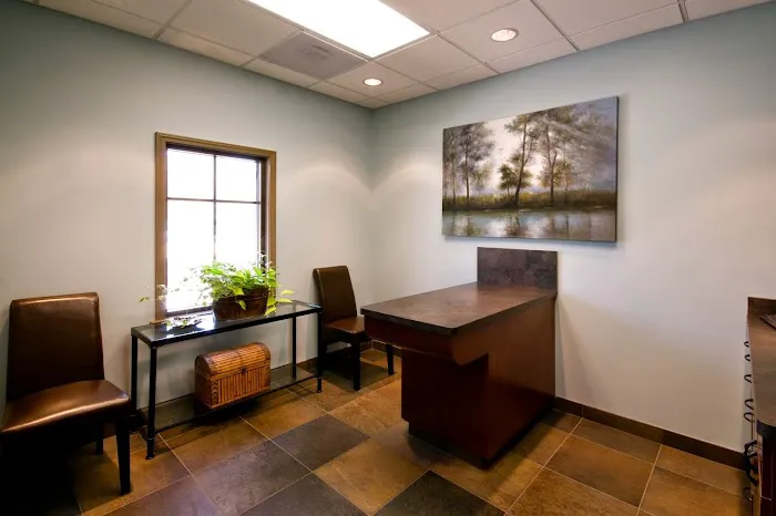 Cleveland Park Animal Hospital Picture 2