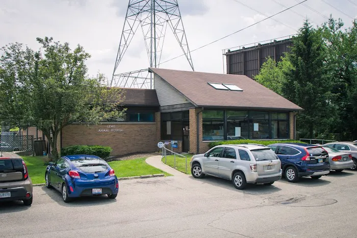 Lewis Animal Hospital - Ridge Picture 9