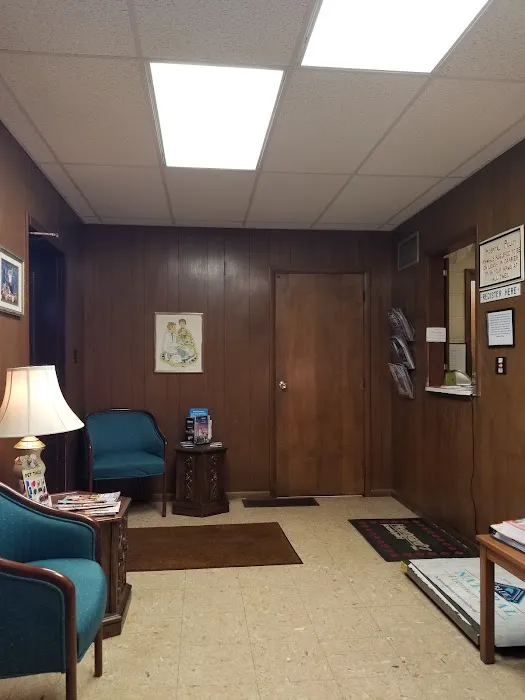 Dixie Animal Clinic Picture 3