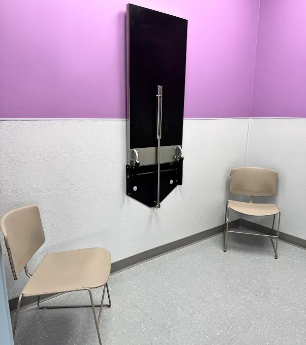 VetCheck Pet Urgent Care Center - Indianapolis Picture 9