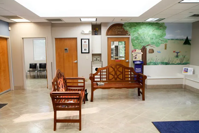 VCA Sugar Grove Animal Hospital Picture 1
