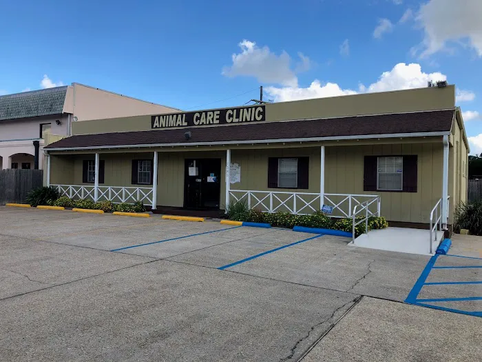 Animal Care Clinic Picture 1