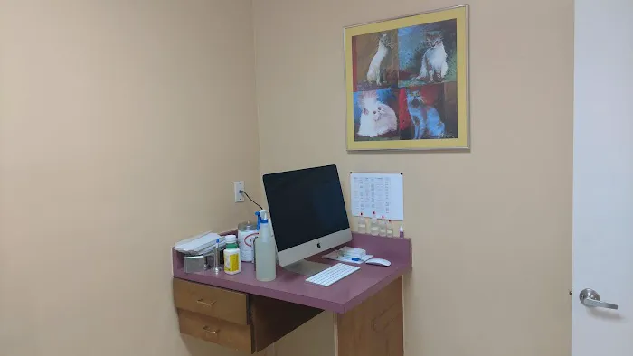 Coronado Animal Clinic Picture 3