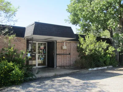 Noah's Ark Animal Hospital Picture 9