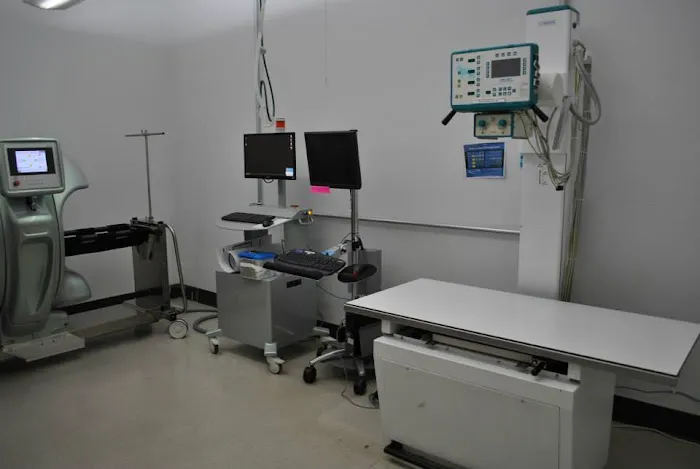 Fresno Veterinary Specialty and Emergency Center Picture 3