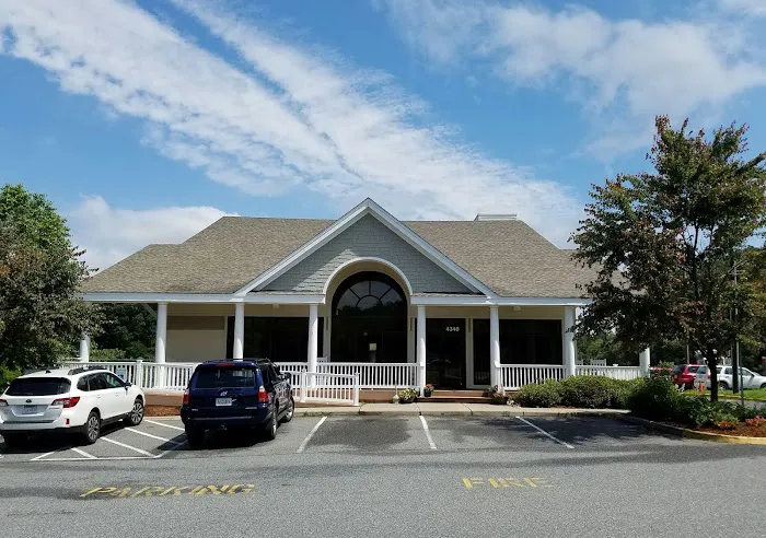 Bay Beach Veterinary Hospital, Kimberly Key, DVM Picture 1