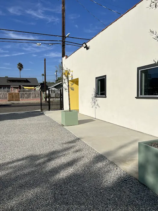 Los Angeles Veterinary Center Picture 1
