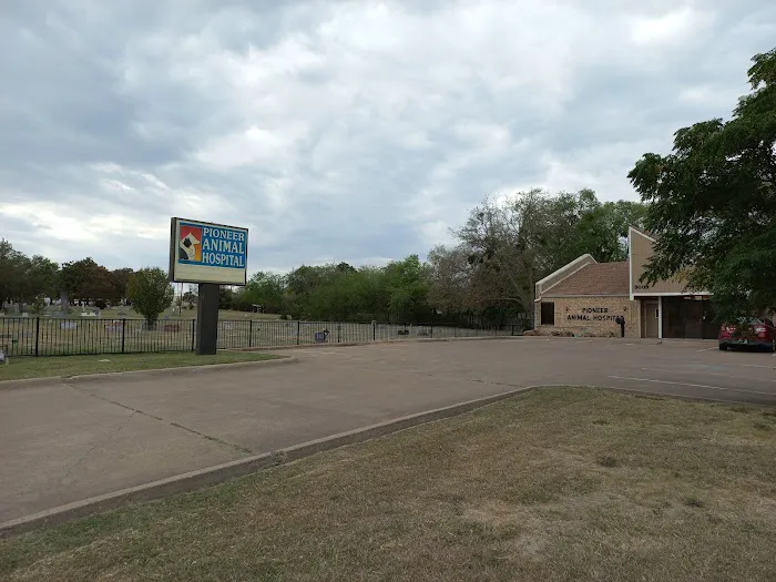 Pioneer Animal Hospital Picture 3