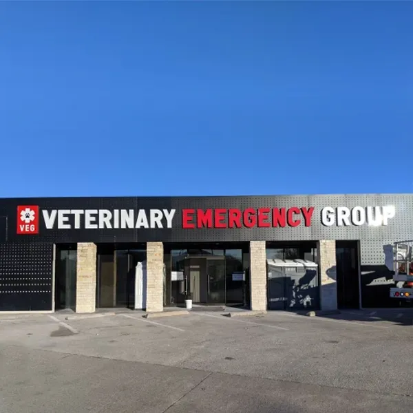Veterinary Emergency Group Picture 3