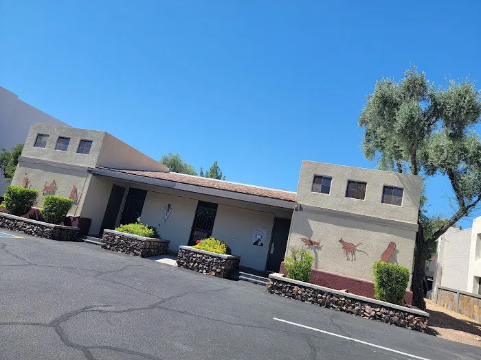 Adobe Animal Hospital Picture 3