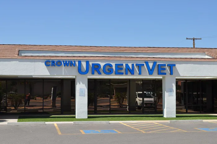 Crown UrgentVet Picture 9