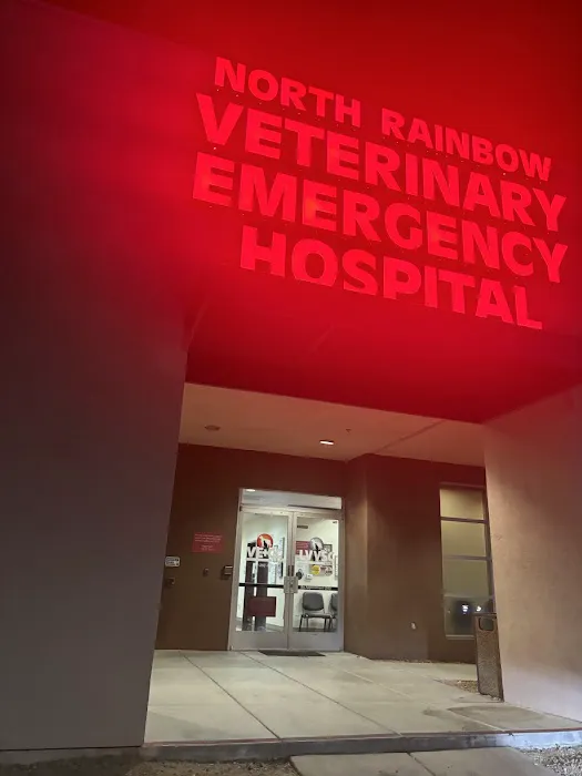 Veterinary Emergency + Critical Care North Rainbow Picture 7