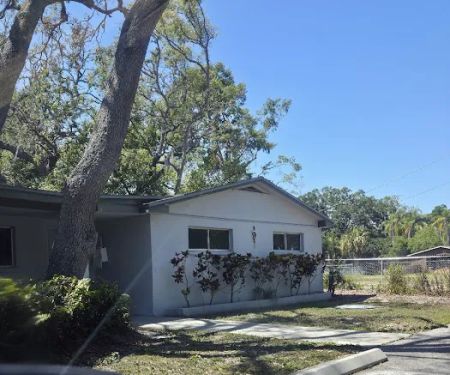 Livingston Animal & Avian Hospital