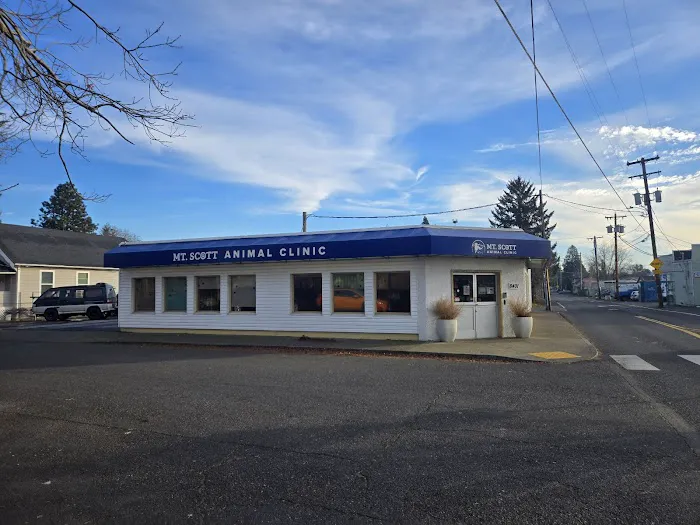 Mt. Scott Animal Clinic Picture 3