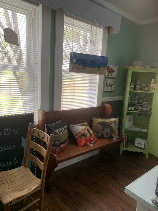 Sunflower veterinary clinic Picture 9