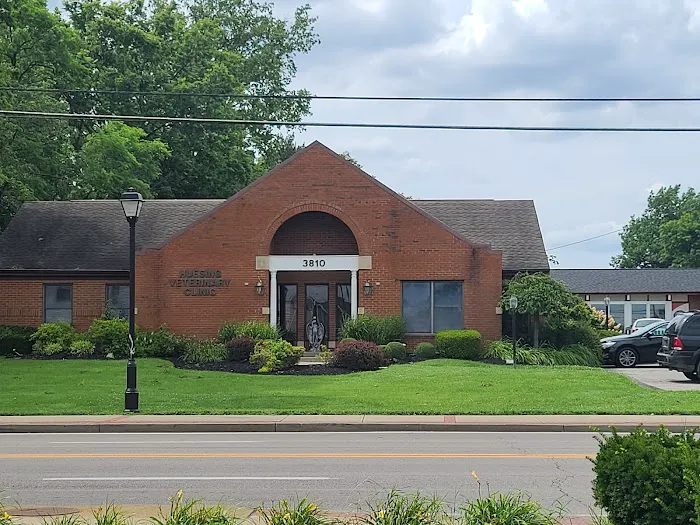 Huesing Veterinary Clinic Picture 10