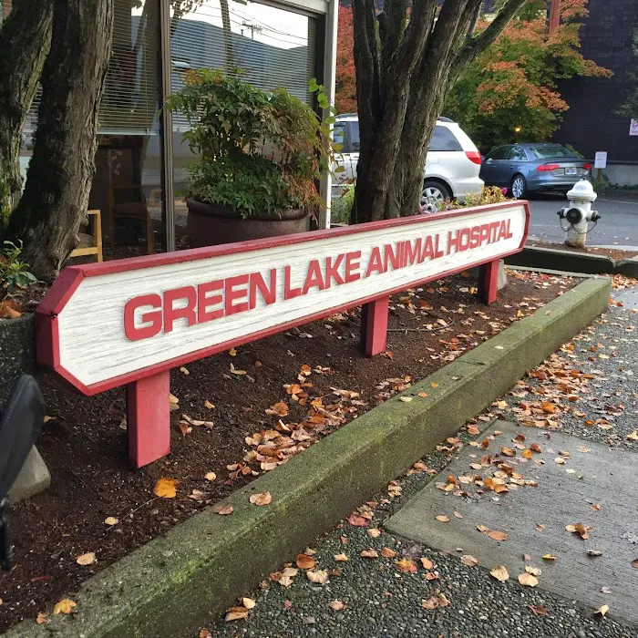 Green Lake Animal Hospital Picture 9
