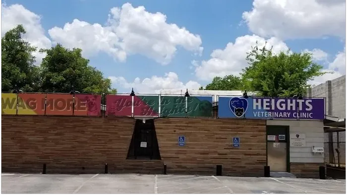 Heights Veterinary Clinic - Northwest Picture 4