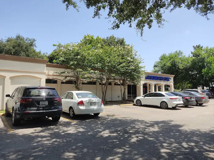 North Line Low Cost - Affordable Pet Clinic Tidwell Picture 6