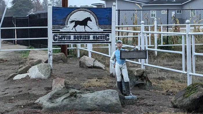 Clovis Equine Clinic Picture 8