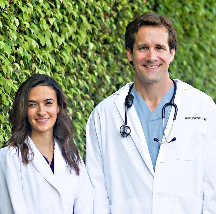 Park La Brea Veterinary Care Picture 3