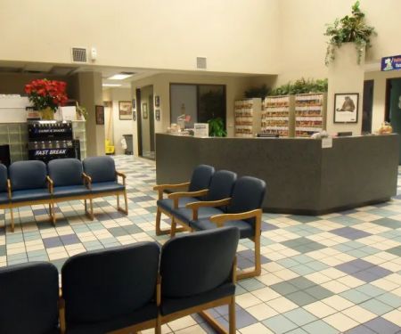 VCA Metroplex Animal Hospital & Pet Lodge