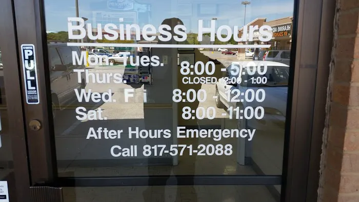 Moses Animal Clinic Picture 2
