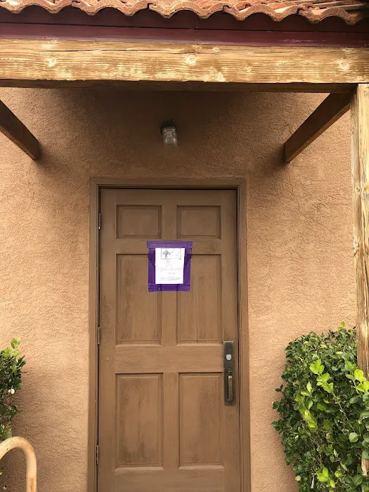 HIGH DESERT ANIMAL HOSPITAL Picture 5