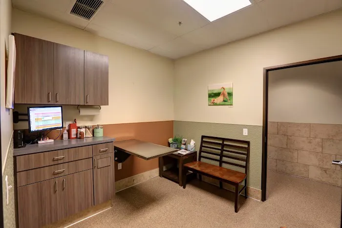 Applewood Animal Hospital Picture 10