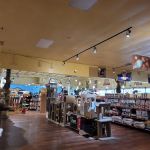 Royal Pets Market, Resort, Veterinary Center
