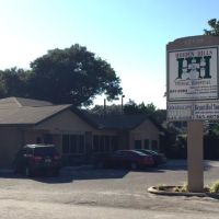 Hidden Hills Animal Hospital ico