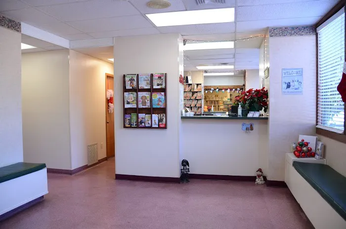 Hidden Hills Animal Hospital Picture 6
