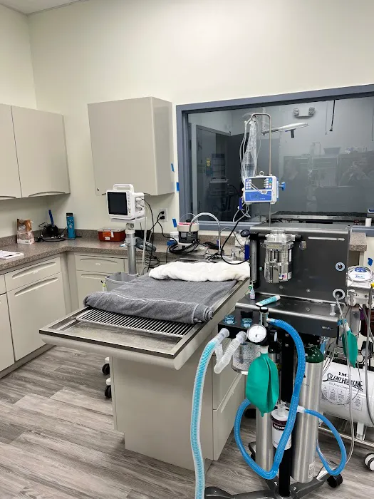 Rivers Edge Veterinary Clinic Picture 8