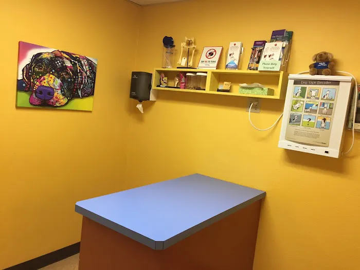 Milwaukie Animal Clinic Picture 8
