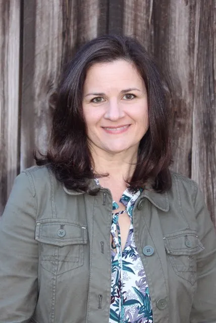 Lisha Whitaker, DVM, MS Picture 1