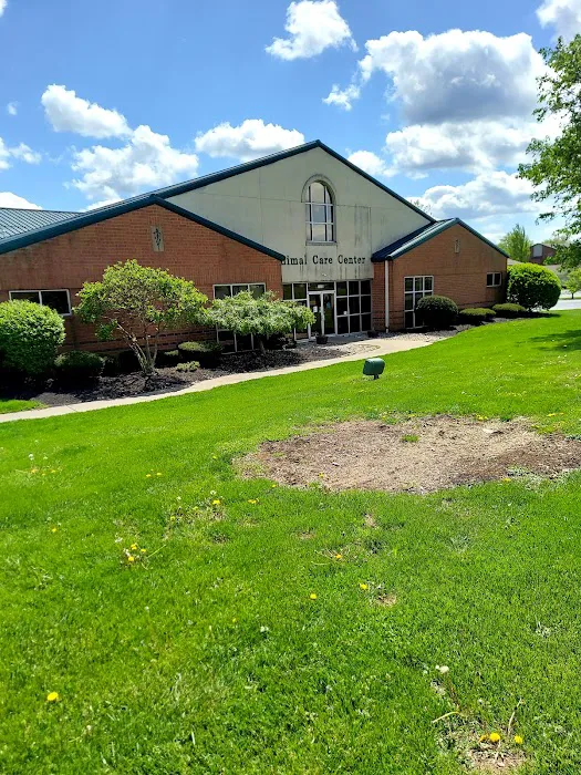 Animal Care Center of Forest Park Picture 4
