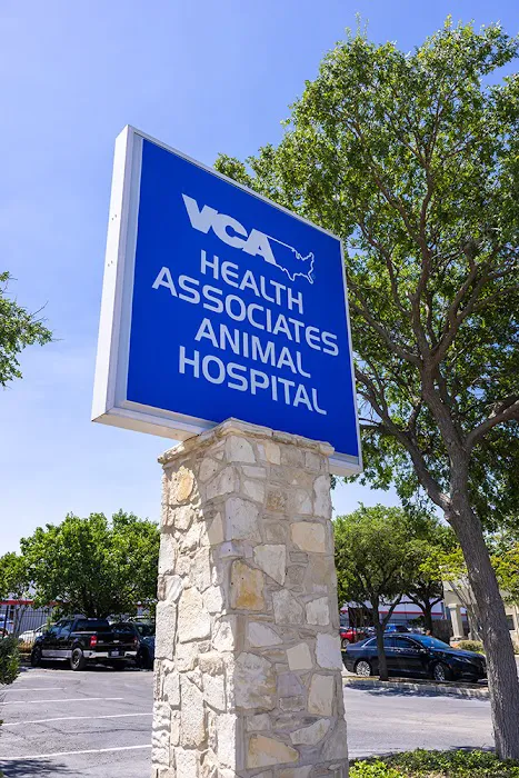 VCA Health Associates Animal Hospital Picture 3