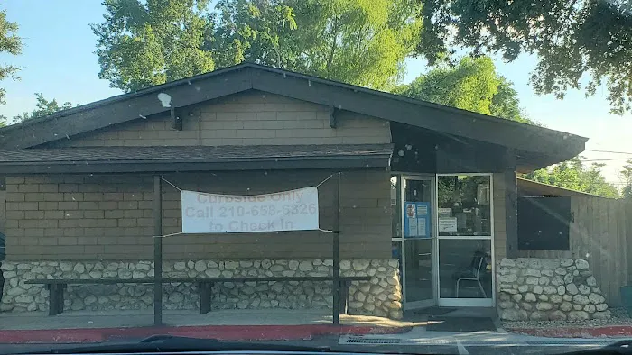 Universal City Animal Hospital Picture 9