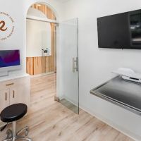Petfolk Veterinary & Urgent Care - Far North Central ico